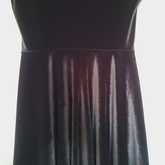 New Black Mini Velvet Dress Size Small - Picture 8 of 8